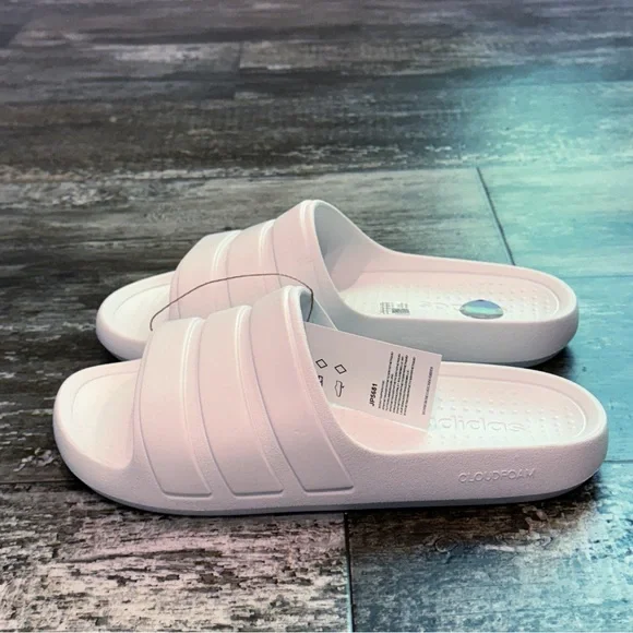 Adidas Unisex Adilette Flow Slide Sandal White Womens Size 9 Mens Size 8 NWT - Picture 9 of 13